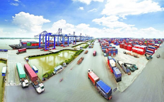 Những giải pháp chủ yếu nâng cao năng lực cạnh tranh quốc gia năm 2022