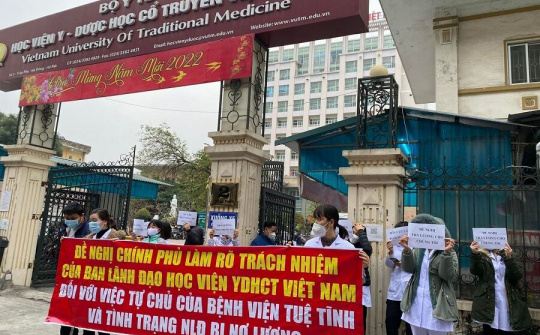 Bộ Y tế yêu cầu giải quyết sớm vụ nhân viên Bệnh viện Tuệ Tĩnh bị nợ lương