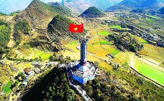 Phát huy giá trị văn hóa đạo đức trong sự nghiệp xây dựng, bảo vệ Tổ quốc