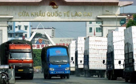 Thành lập Ban chỉ đạo giải quyết ùn tắc nông sản ở cửa khẩu