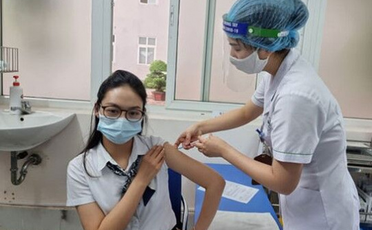 Đẩy nhanh tiêm vaccine phòng COVID-19, bảo đảm an toàn, hiệu quả phòng, chống dịch dịp Tết