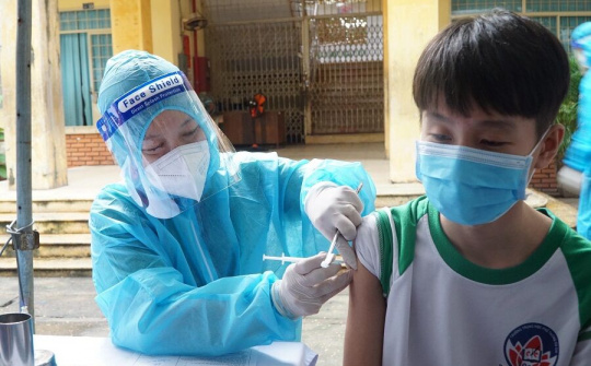 Việt Nam chuẩn bị mua vắc-xin Covid-19 cho trẻ từ 5-11 tuổi