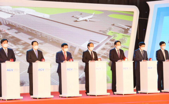 Khởi công dự án mở rộng sân bay Điện Biên