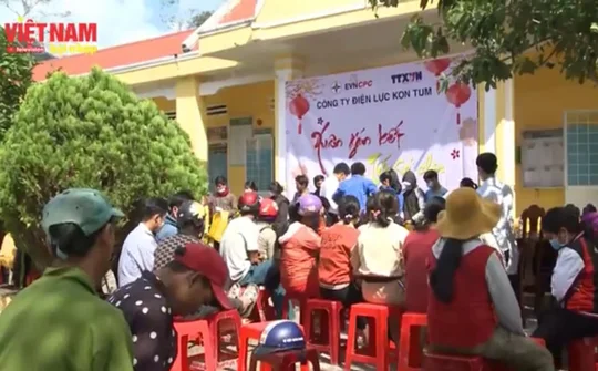  Kon Tum: Thực hiện Chương trình Xuân gắn kết - Tết sẻ chia 