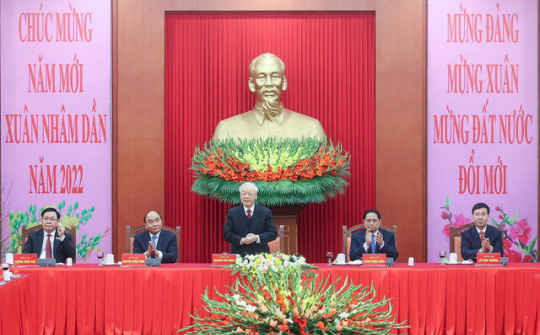 Tổng Bí thư chúc Tết các đồng chí lãnh đạo, nguyên lãnh đạo Đảng, Nhà nước