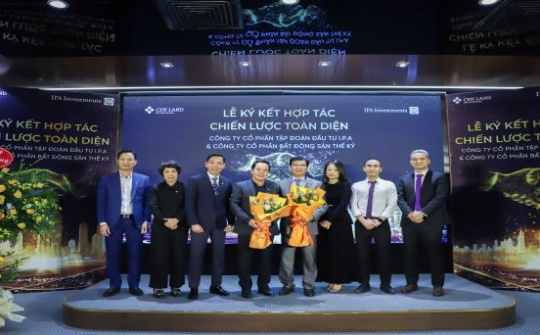 Cen Land: Vượt qua thách thức, doanh thu cao nhất lịch sử