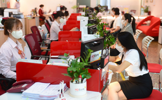 Kỳ vọng kiểm soát những bất ổn nội tại​