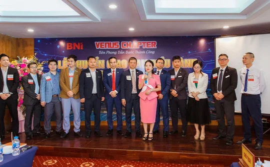 BNI Venus tổ chức sự kiện kết nối kinh doanh ngành công nghiệp và chuyển giao Ban điều hành mới