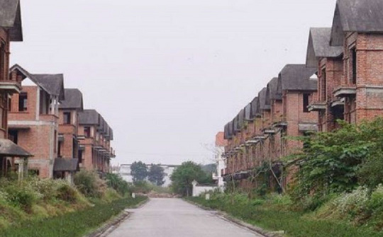 Hà Nội sẽ rà soát, xử lý loạt dự án trên đất vàng bỏ hoang