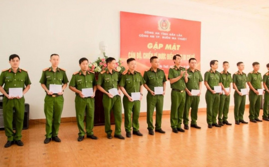 Đắk Lắk: 38 cán bộ, chiến sĩ Công an TP Buôn Ma Thuột được điều động đi cơ sở