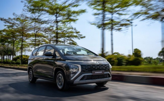Hyundai Stargazer chính thức giới thiệu tại Việt Nam