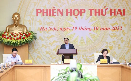 Thủ tướng đề nghị các bộ ban ngành địa phương triển khai 8 nhiệm vụ trọng tâm để CCHC