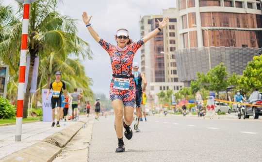 Golden Bees Racer đạt Top 3 số lượng người tham gia giải Marathon Long Biên