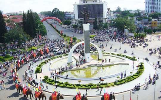 Doanh nghiệp thực hiện Khai mạc, Bế mạc Lễ hội cà phê Buôn Ma Thuột lần thứ 8 cần gì?