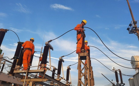 Điện lực Nam Định nâng cao độ tin cậy vận hành các thiết bị lưới điện 110kV năm 2022