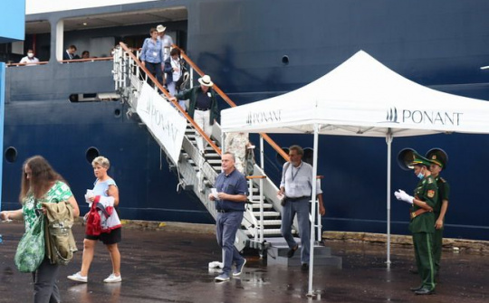 Bình Định: Đón du khách đi tàu biển đầu tiên đến Quy Nhơn sau 2 năm xảy ra dịch Covid-19