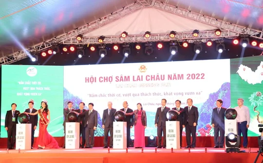 Khai mạc Hội chợ Sâm Lai Châu năm 2022