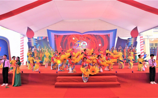 Kỷ niệm 50 năm thành lập Trường THPT Hàm Nghi (1972 - 2022) - Lắng đọng những ân tình