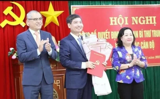 Thứ trưởng Bộ Tài chính được giới thiệu bầu làm Chủ tịch UBND tỉnh Phú Yên
