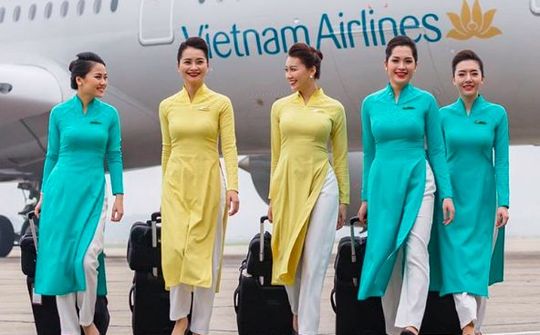 Vietnam Airlines lọt top 10 thương hiệu tốt nhất Việt Nam năm 2022