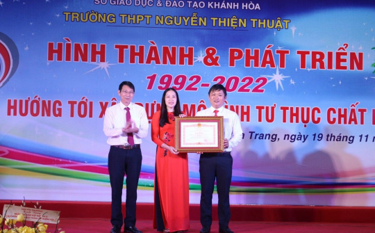 THPT Nguyễn Thiện Thuật: 30 năm không ngừng nỗ lực, phấn đấu trong sự nghiệp trồng người