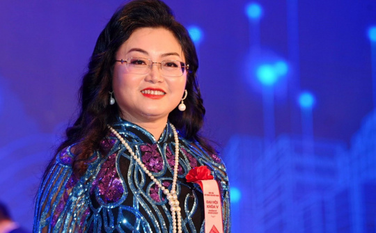 PGS.TS Doãn Hồng Nhung: Chân dung người phụ nữ “Hạnh phúc”