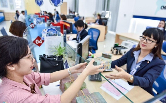Sửa quy định nhà đầu tư nước ngoài mua cổ phần của tổ chức tín dụng