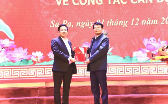 Lào Cai: Hội nghị công bố quyết định về công tác cán bộ
