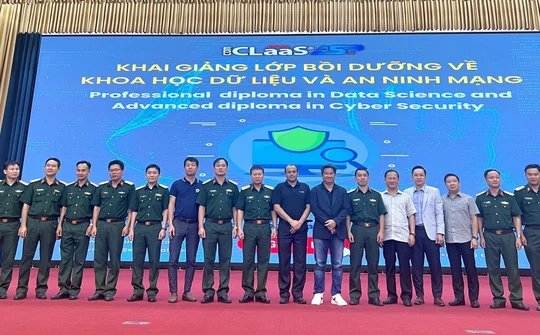 Trường sĩ quan thông tin khai giảng lớp bồi dưỡng về khoa học dữ liệu và an ninh mạng