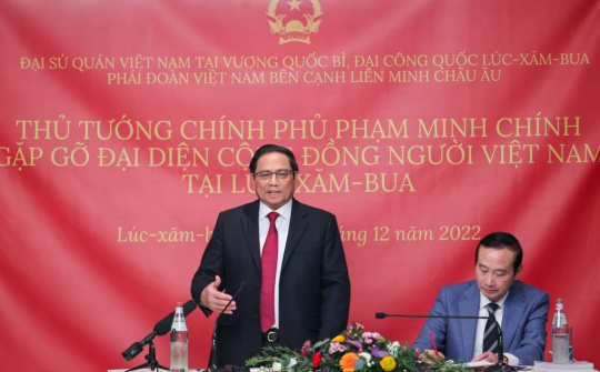 Thủ tướng: Kiều bào có thể cống hiến cho đất nước từ bất cứ đâu