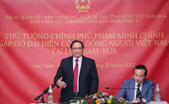 Thủ tướng: Kiều bào có thể cống hiến cho đất nước từ bất cứ đâu