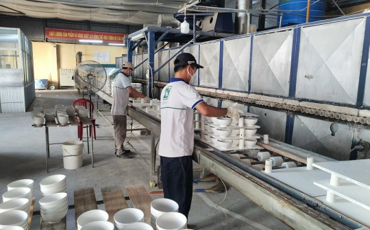 Phát triển nguồn nhân lực chất lượng cao ở Thái Bình: Kỳ V - Giải pháp kích cầu tạo động lực hoàn thành mục tiêu