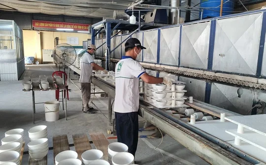 Phát triển nguồn nhân lực chất lượng cao ở Thái Bình: Kỳ V - Giải pháp kích cầu tạo động lực hoàn thành mục tiêu