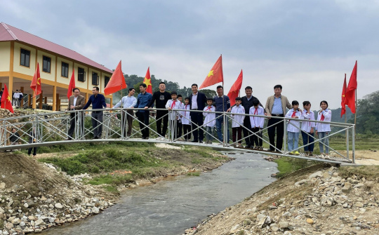 Mùa Đông ấm trên bản Na, xã Nậm Nhoóng!