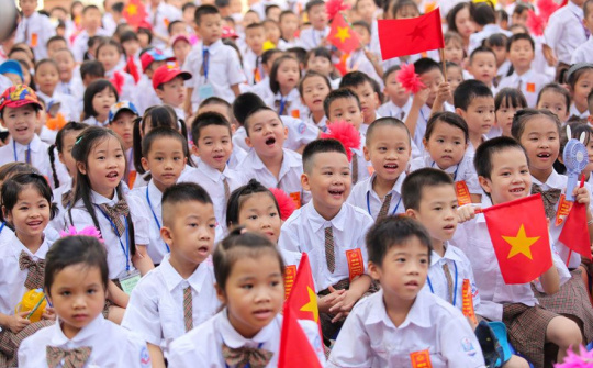 Giữ ổn định mức thu học phí năm học 2022 - 2023 như năm học 2021 - 2022