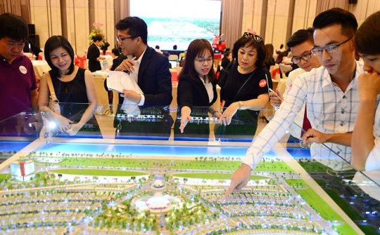 Muốn mua nhà đợt cuối năm, khách hàng đang gặp phải vấn đề gì?