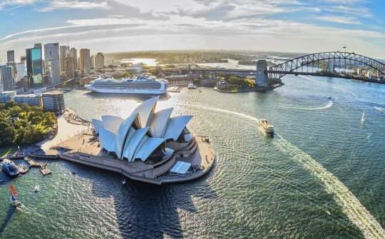 Australia mở cửa đón du khách quốc tế từ 21/2
