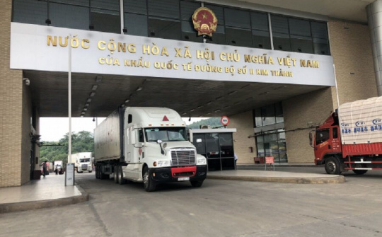 Cửa khẩu Kim Thành tạm ngừng xuất khẩu hàng hoá