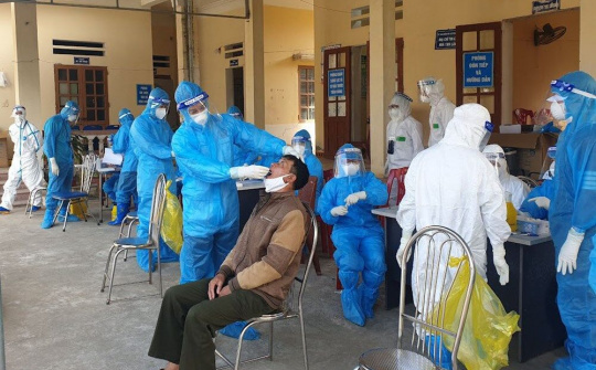 Lào Cai: Số ca mắc COVID-19 tăng mạnh, thích ứng linh hoạt nhưng không chủ quan