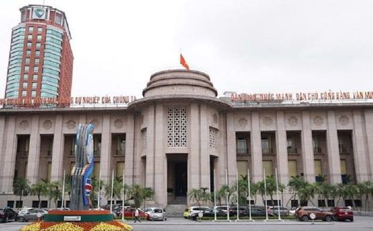 NHNN ban hành quyết định về việc lập và công bố danh sách người giám định tư pháp theo vụ việc