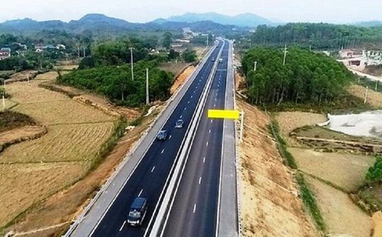 Bộ GTVT đề nghị các tỉnh "chung tay" tháo gỡ khó khăn cho Dự án cao tốc Bắc - Nam