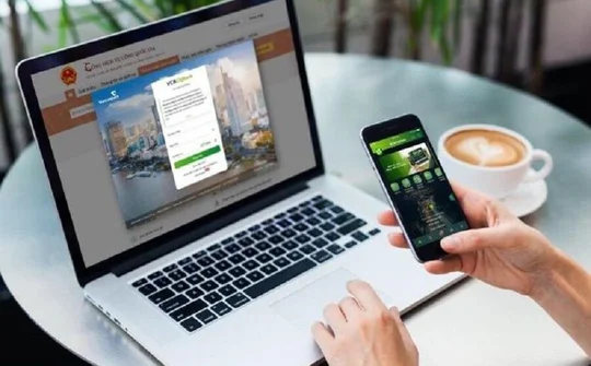 Phí dịch vụ SMS Banking sắp giảm mạnh?