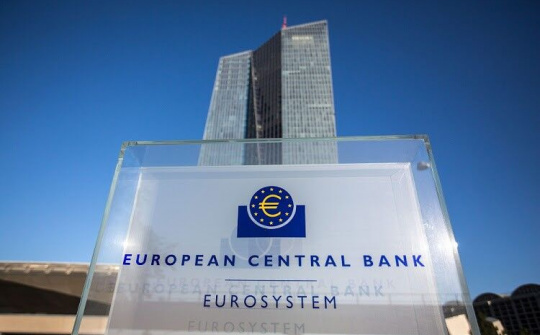 ECB cảnh báo lạm phát có thể tăng cao