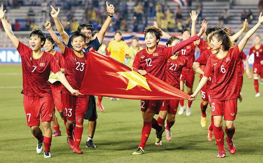 ĐT nữ Việt Nam giành vé dự World Cup: Ra biển lớn