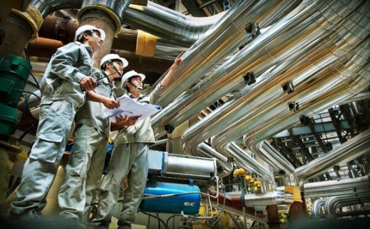 Sản xuất công nghiệp tiếp tục khởi sắc