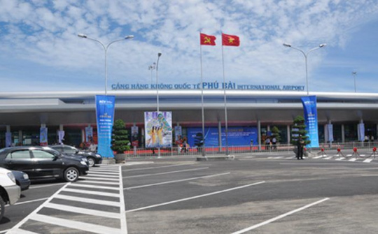 Vietnam Airlines ký kết hợp tác toàn diện với tỉnh Thừa Thiên Huế và Quảng Trị