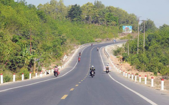 Đường Hồ Chí Minh: Cần thêm 11.000 tỷ đồng thông toàn tuyến