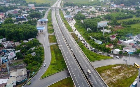 Bộ GTVT: Xử nghiêm tình trạng ồ ạt xây nhà, trồng cây chờ đền bù đón đầu dự án cao tốc Bắc Nam chạy qua