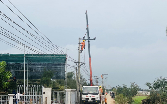 Điện lực Nam Định đẩy nhanh tiến độ các dự án, kịp thời đáp ứng nhu cầu sử dụng điện cho mùa hè 2022