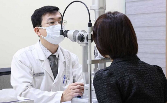 F0 đã khỏi bệnh gặp các bệnh về mắt tăng cao